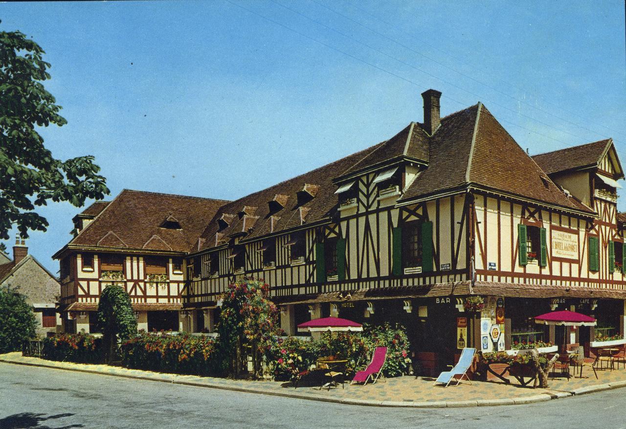 Logis hôtel La Forêt Senonches Exterior foto